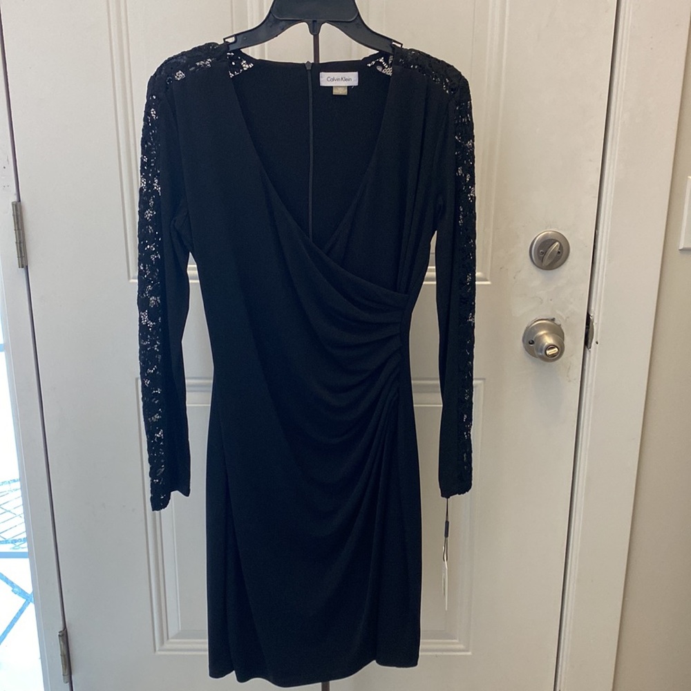 NWT Calvin Klein Black Lace Sleeve V-Neck Dress 4